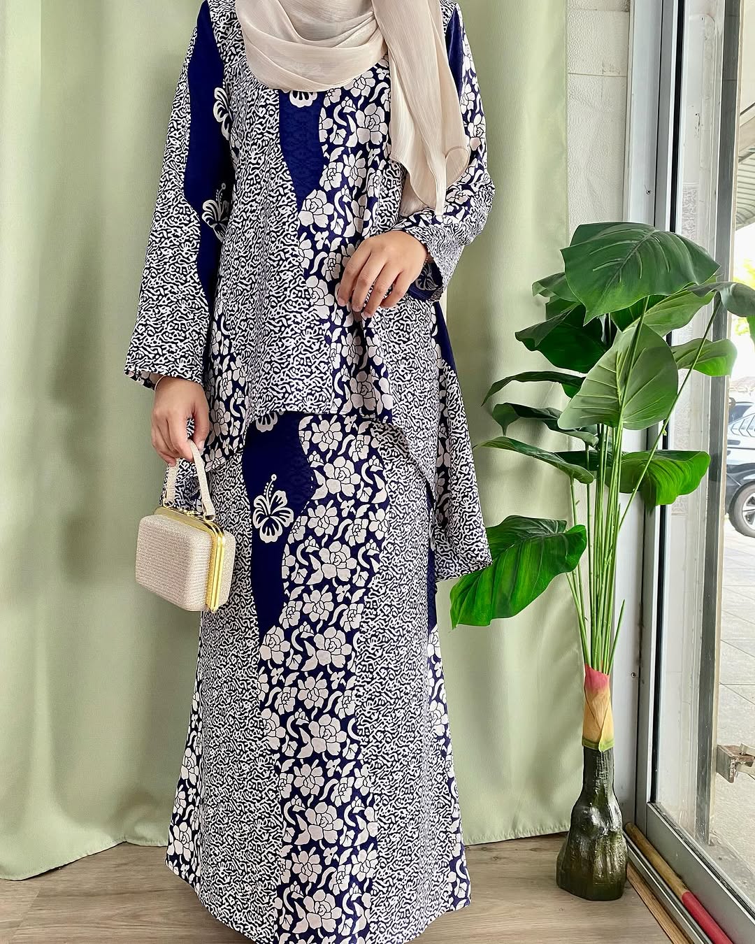 Kurung Inai - Curve dan Plus Size Friendly