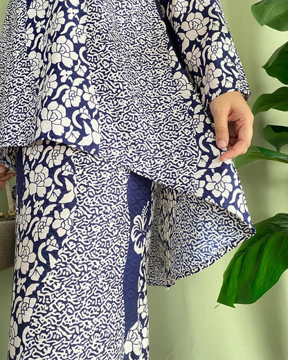 Kurung Curve Inai