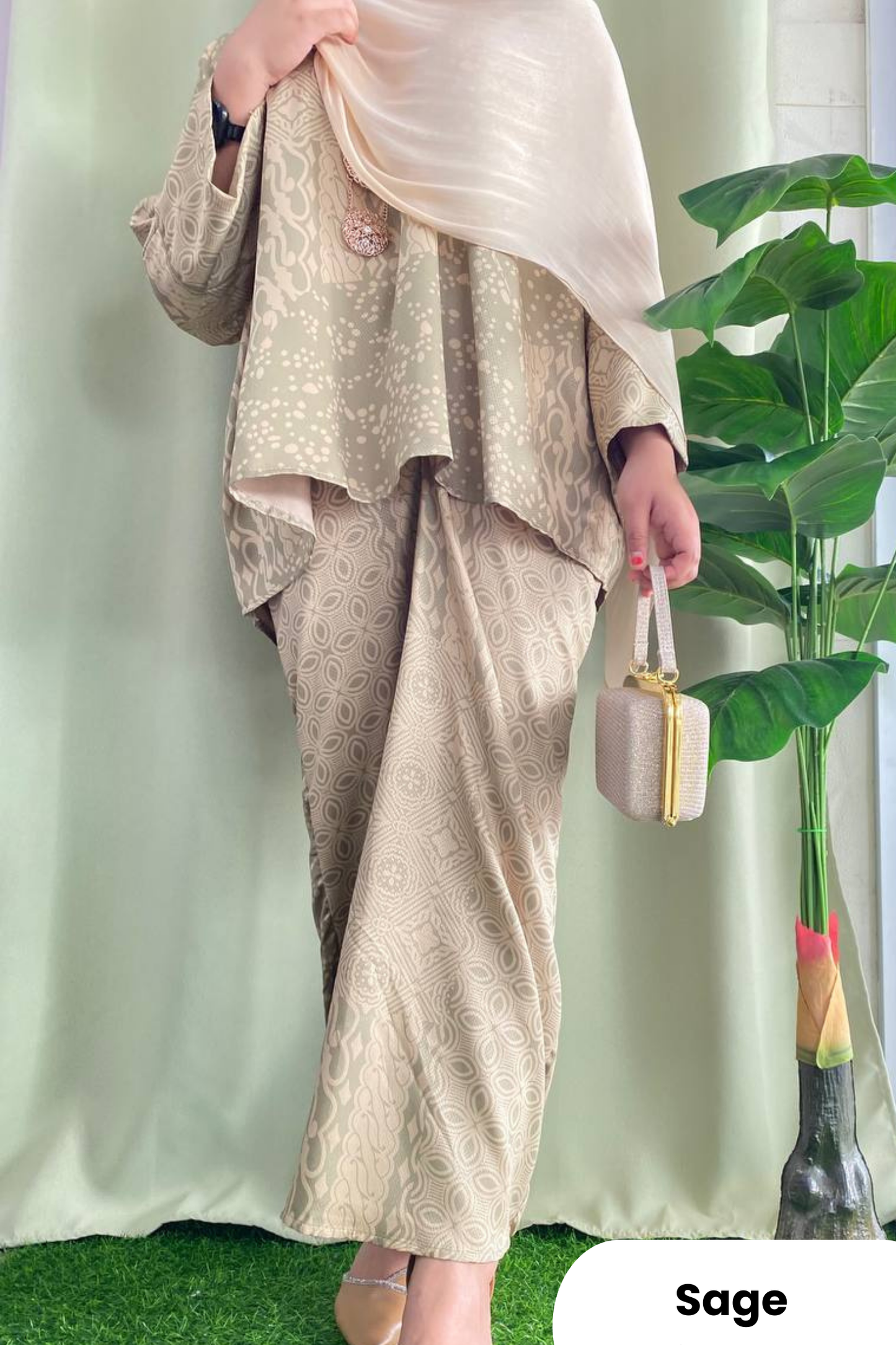 Kurung Kaftan Dinda