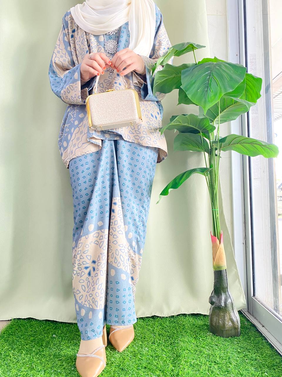 Kurung Kaftan Dinda