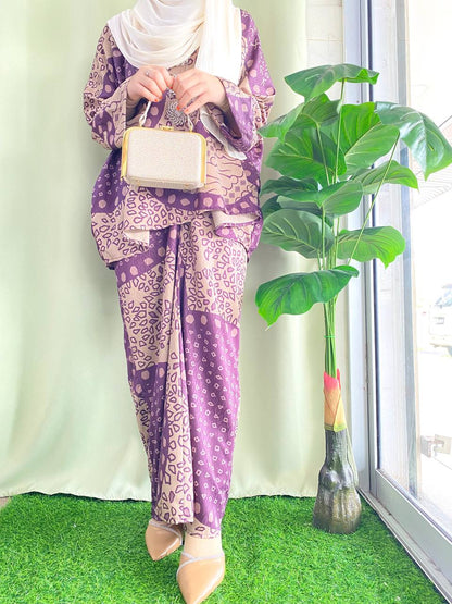 Kurung Kaftan Dinda